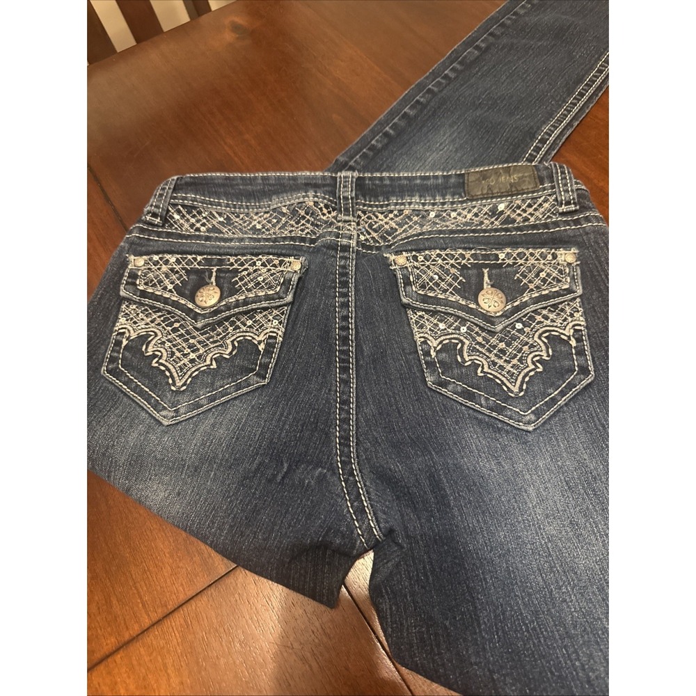 ZCO Juniors Size 9 Embroidered Flap‎ Pocket Stretch Denim Jeans Medium Wash
